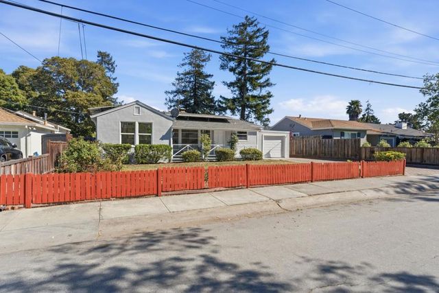 27 Yarnall Place, Redwood City, CA 94063