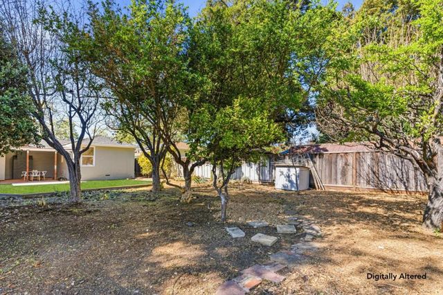 27 Yarnall Place, Redwood City, CA 94063