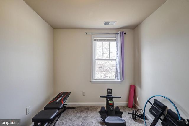 2512 KENT VILLAGE DR, Landover, MD 20785