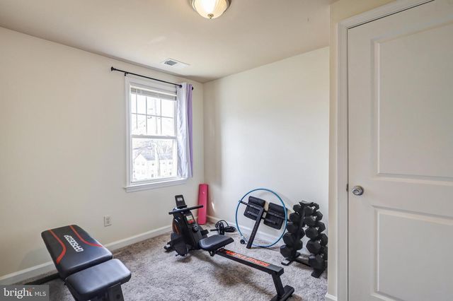 2512 KENT VILLAGE DR, Landover, MD 20785