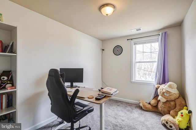 2512 KENT VILLAGE DR, Landover, MD 20785