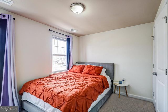 2512 KENT VILLAGE DR, Landover, MD 20785