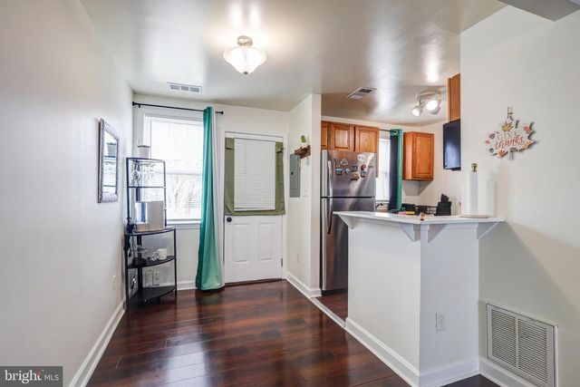 2512 KENT VILLAGE DR, Landover, MD 20785