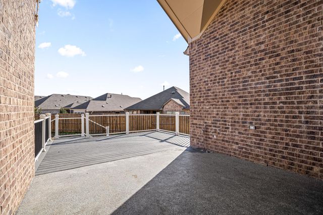 257 Left Fork DR, Kyle, TX 78640