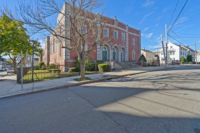 171 O'grady St. 18 aka 206, Fall River, MA 02720