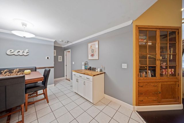 171 O'grady St. 18 aka 206, Fall River, MA 02720