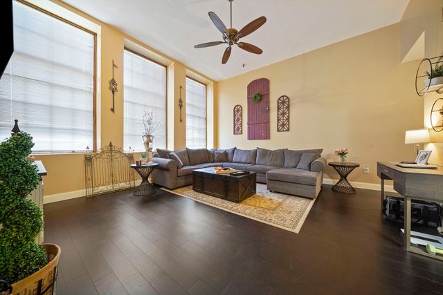 171 O'grady St. 18 aka 206, Fall River, MA 02720