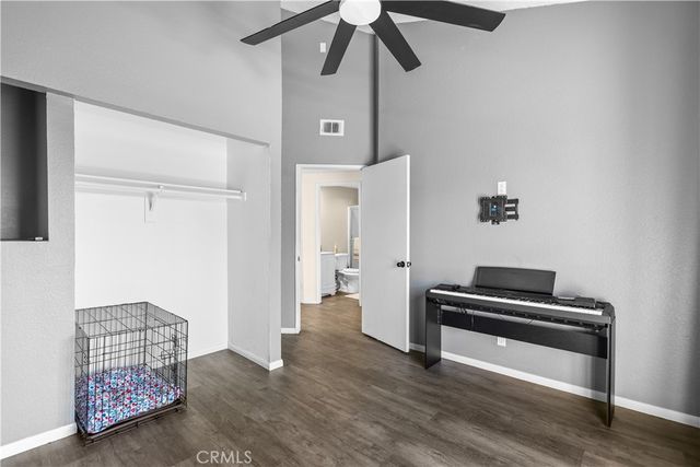 13855 McClure Avenue 1, Paramount, CA 90723