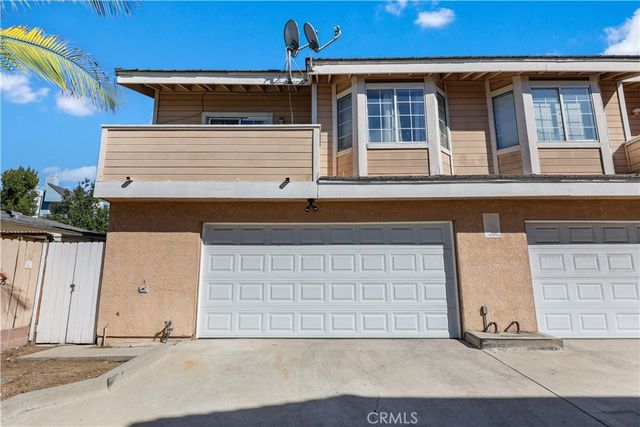 13855 McClure Avenue 1, Paramount, CA 90723