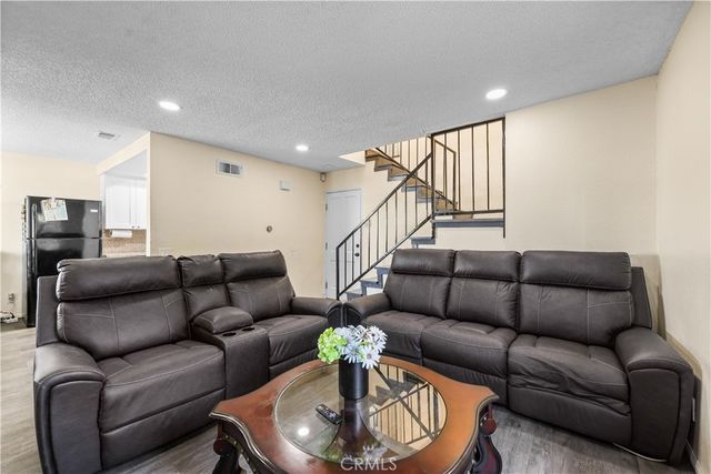 13855 McClure Avenue 1, Paramount, CA 90723