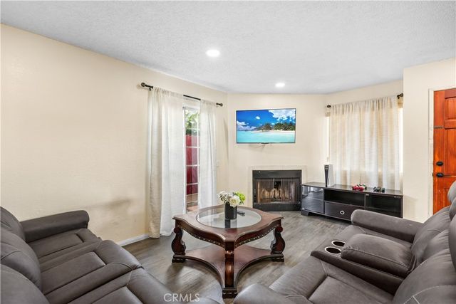 13855 McClure Avenue 1, Paramount, CA 90723