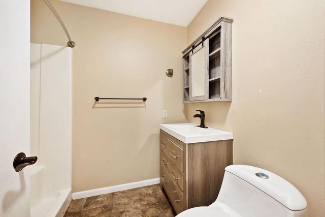 99 Orchard Lane, Mount Horeb, WI 53572