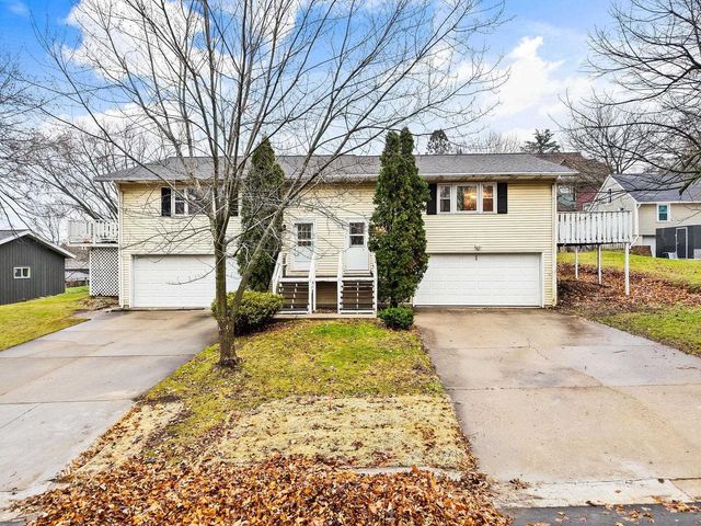 99 Orchard Lane, Mount Horeb, WI 53572