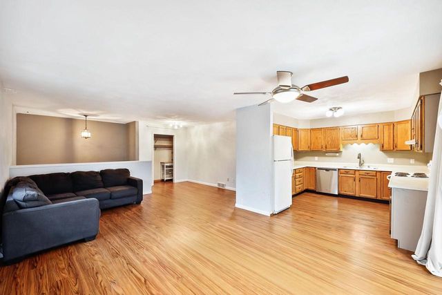 99 Orchard Lane, Mount Horeb, WI 53572