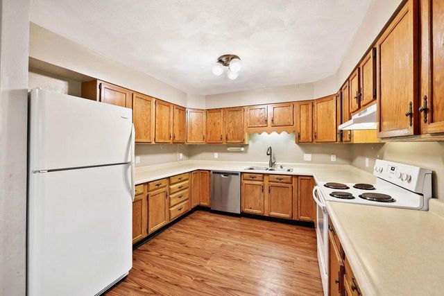 99 Orchard Lane, Mount Horeb, WI 53572