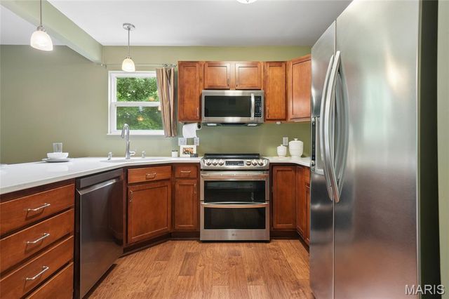 232 Sunset Villa Circle, O'fallon, MO 63366