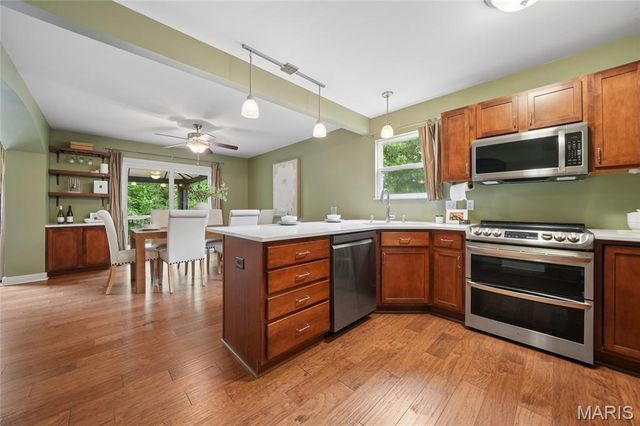 232 Sunset Villa Circle, O'fallon, MO 63366