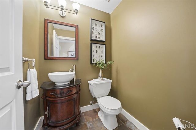 232 Sunset Villa Circle, O'fallon, MO 63366