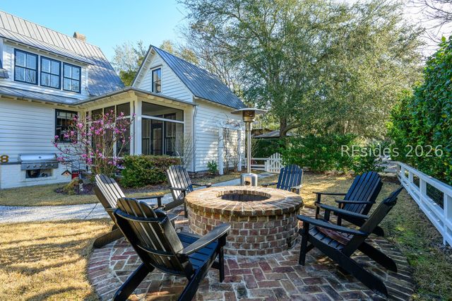 8 Boat House St, Bluffton, SC 29910