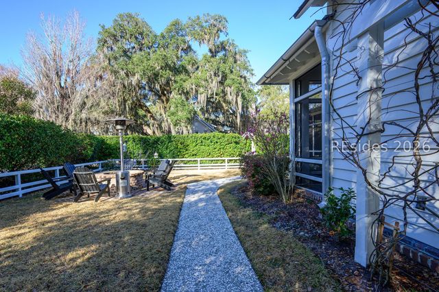 8 Boat House St, Bluffton, SC 29910
