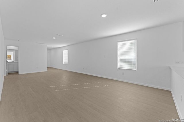 7230 Brownleaf Dr, San Antonio, TX 78227