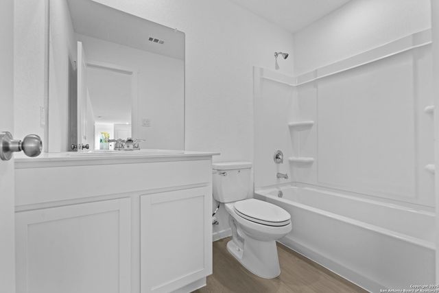 7230 Brownleaf Dr, San Antonio, TX 78227