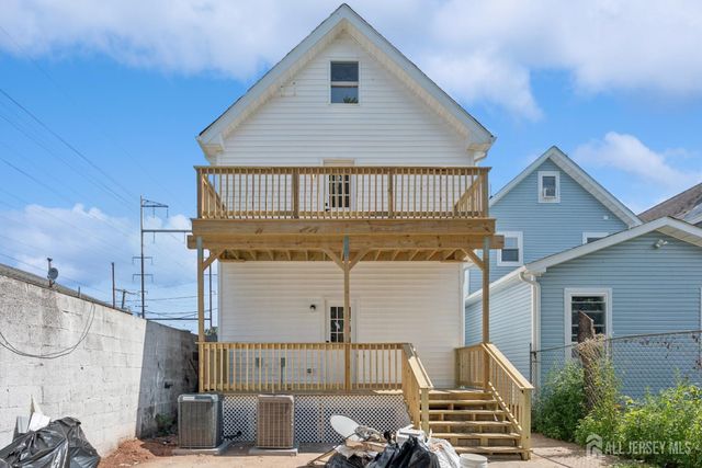 318 Seaman Street 1, New Brunswick, NJ 08901