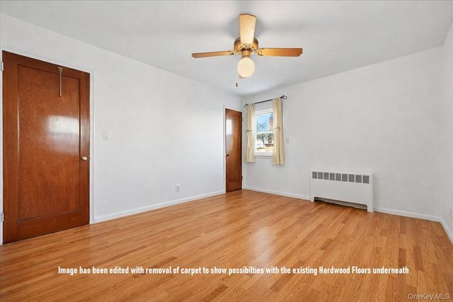 537 8th Avenue, New Hyde Park, NY 11040