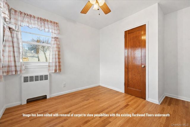 537 8th Avenue, New Hyde Park, NY 11040