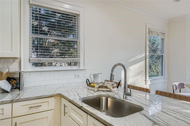 451 E Pharr Road, Decatur, GA 30030