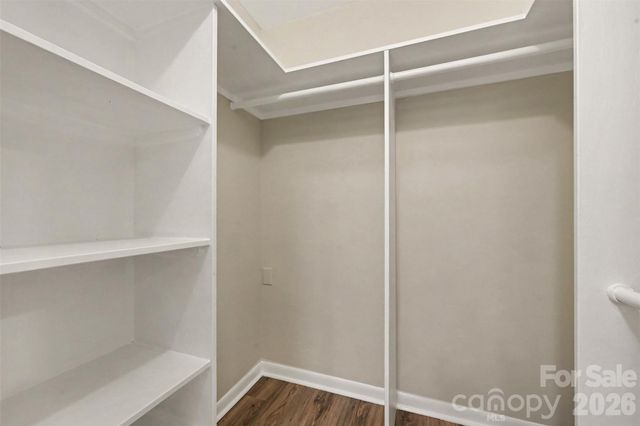8027 Cedar Glen Drive, Charlotte, NC 28212