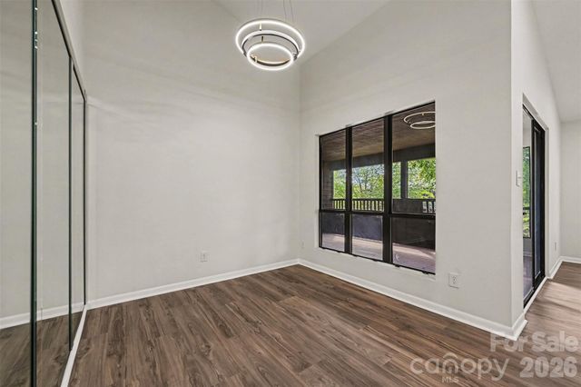 8027 Cedar Glen Drive, Charlotte, NC 28212