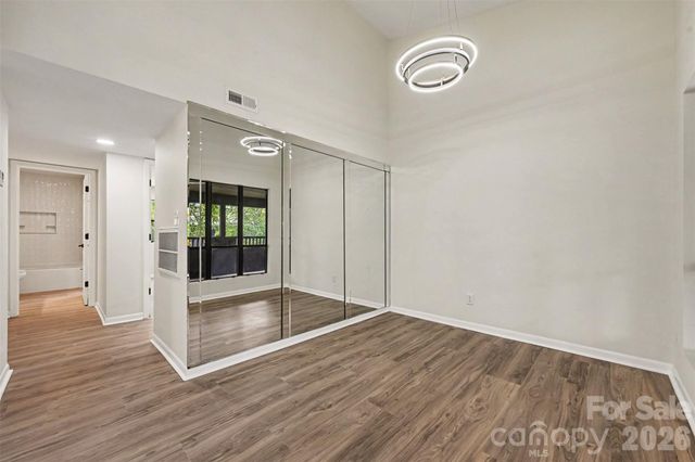 8027 Cedar Glen Drive, Charlotte, NC 28212