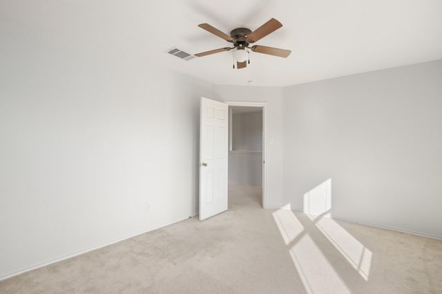 17816 Honey Locust LN, Elgin, TX 78621