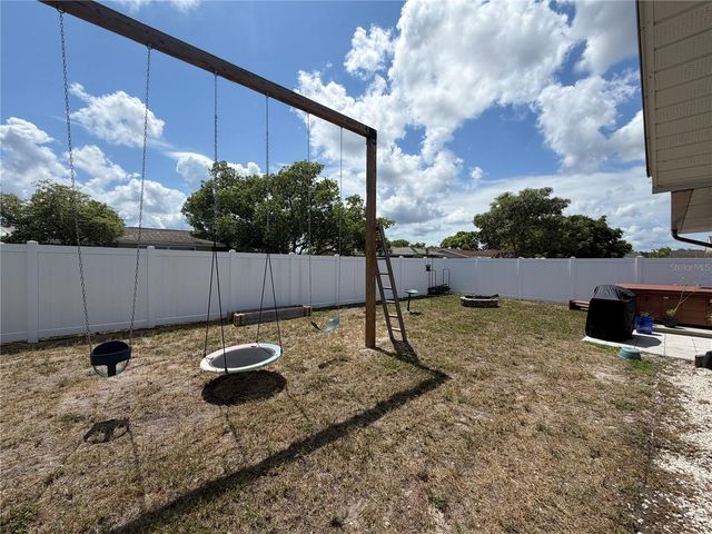 10124 HOLLY DRIVE, Port Richey, FL 34668