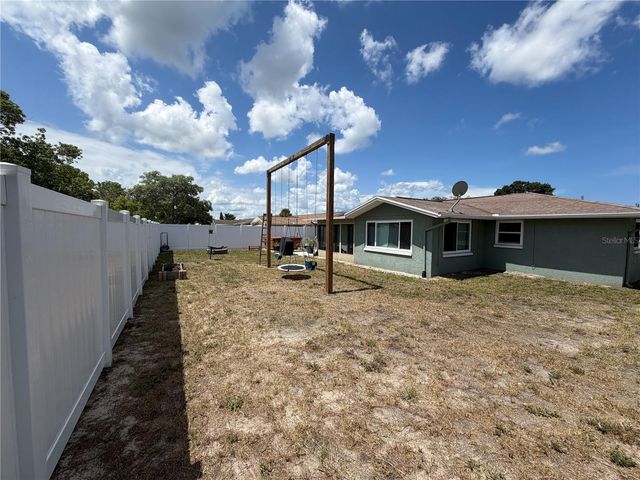 10124 HOLLY DRIVE, Port Richey, FL 34668