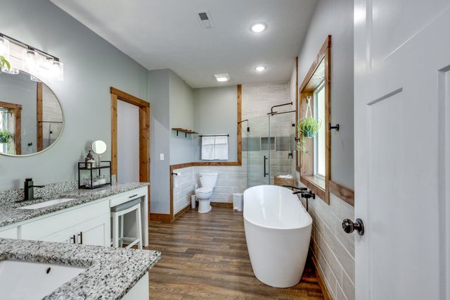 615 Little Swan Creek Rd, Hohenwald, TN 38462