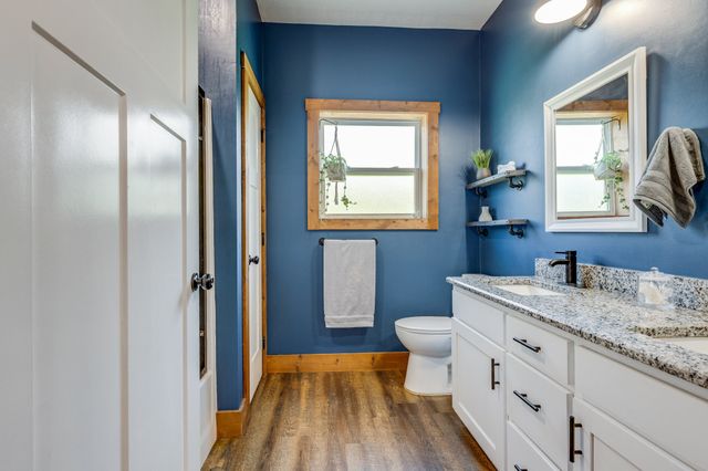615 Little Swan Creek Rd, Hohenwald, TN 38462