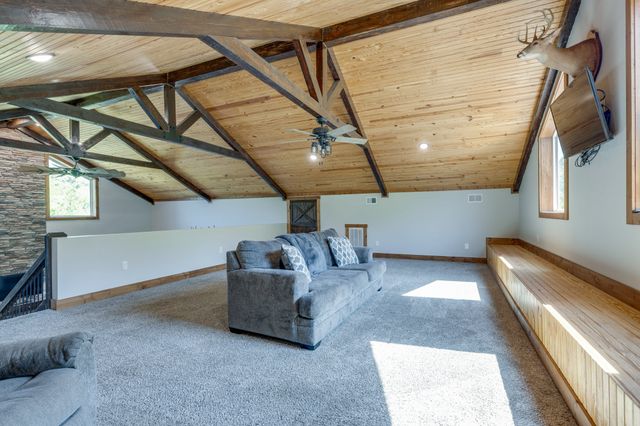 615 Little Swan Creek Rd, Hohenwald, TN 38462