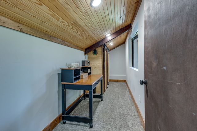 615 Little Swan Creek Rd, Hohenwald, TN 38462