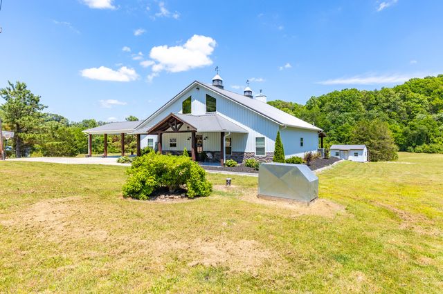 615 Little Swan Creek Rd, Hohenwald, TN 38462