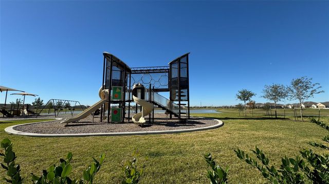 9822 Stoney Spring Lane, Baytown, TX 77521