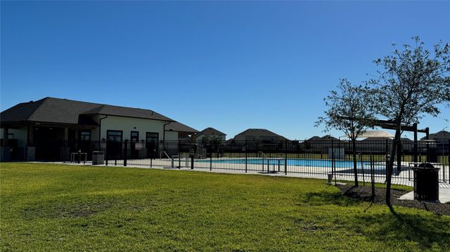 9822 Stoney Spring Lane, Baytown, TX 77521