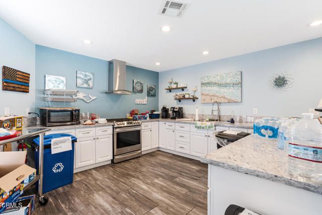 4501 W Channel Islands Boulevard 38, Oxnard, CA 93035