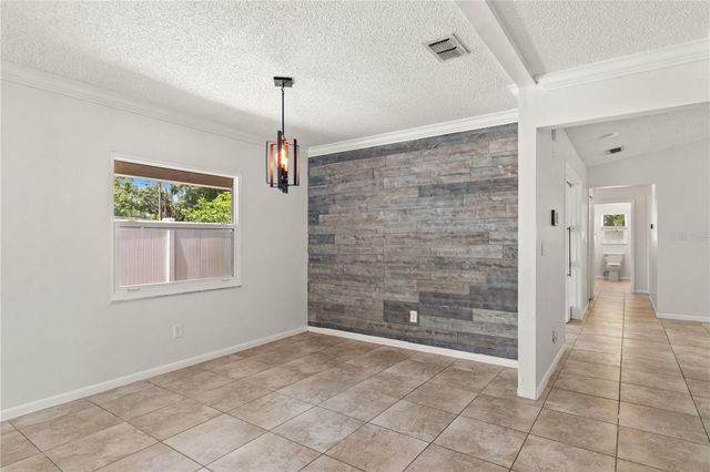 7021 BLOSSOM AVENUE, Tampa, FL 33614