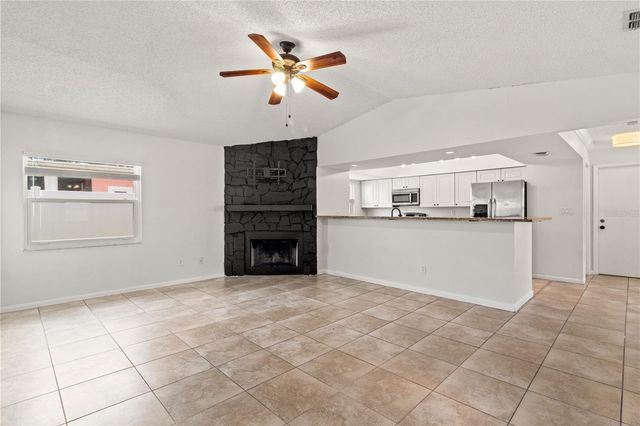 7021 BLOSSOM AVENUE, Tampa, FL 33614