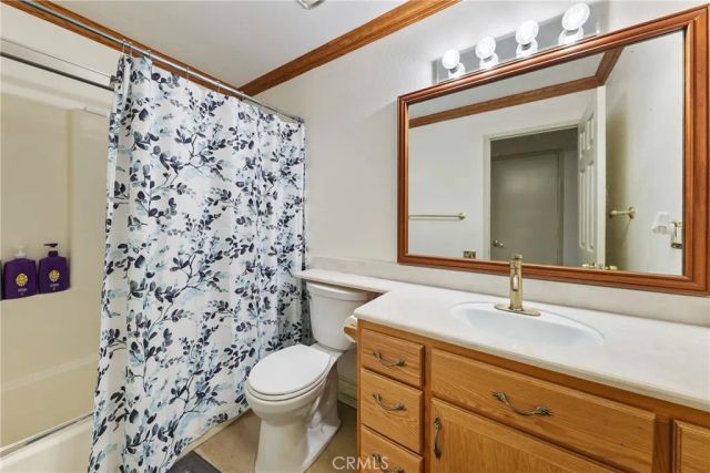 22102 Padova, Laguna Hills, CA 92653