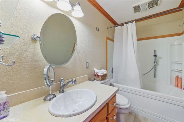 22102 Padova, Laguna Hills, CA 92653