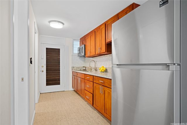 1700 Makiki Street 211, Honolulu, HI 96822