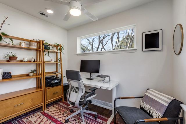 1113 Taulbee LN, Austin, TX 78757